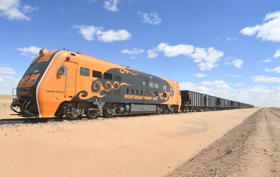 Шивээхүрэн-Сэхэ, Бичигт-Зүүнхатавч боомтын төмөр замыг энэ онд барина