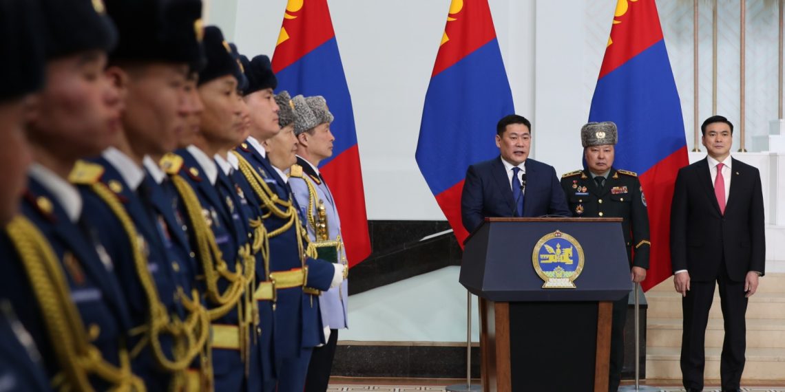 Турк Улсад үүрэг гүйцэтгэсэн албан хаагчдад гамшгийн голомтын бүсэд ажилласан томилолтын зардлыг ердийн үеийнхээс гурав дахин нэмэгдүүлж олгоно