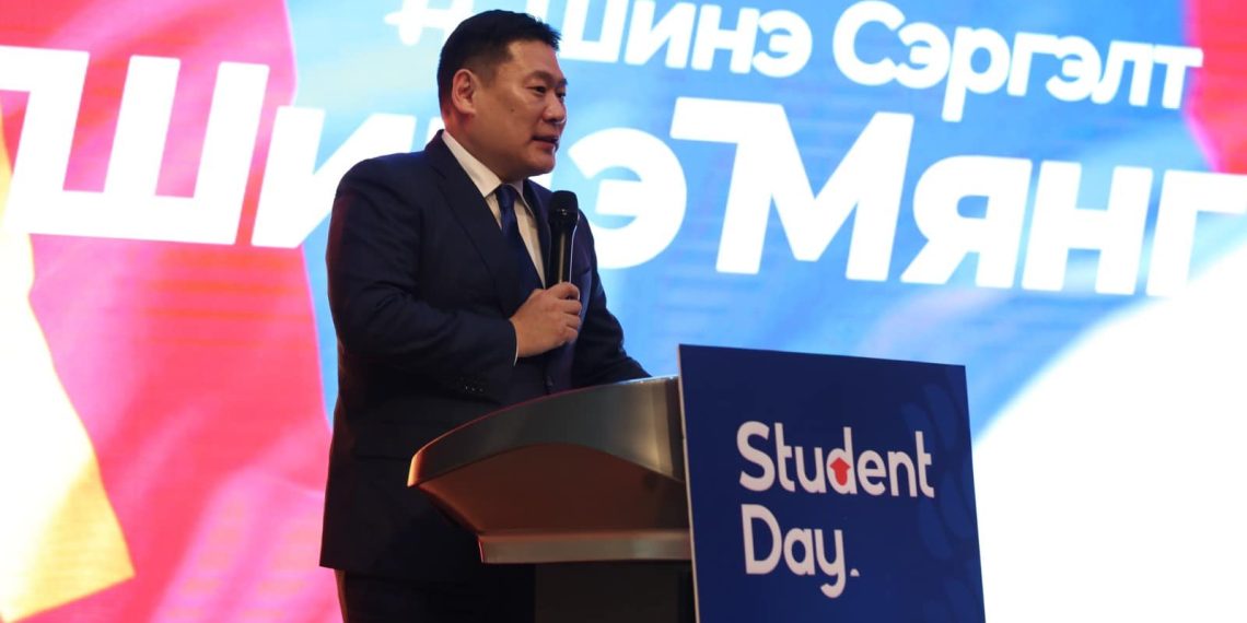 Л.Оюун-Эрдэнэ: Би шинэ үе, шинэ мянганы залуучуудын гүүр нь байх болно