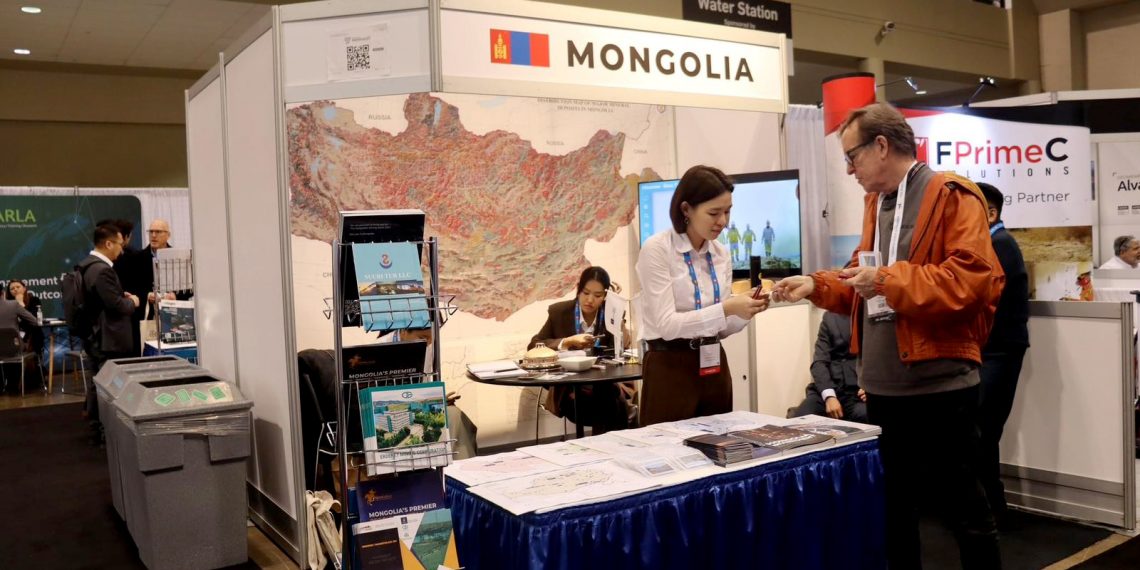 “PDAC 2023” чуулга уулзалтад “Эрдэнэс Тавантолголгой”-н төлөөлөгчид оролцлоо