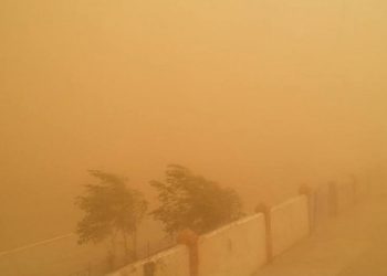 Цасан болон шороон шуурга шуурна