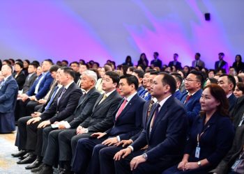 Д.Амарбаясгалан: Хамгийн хямд үнийн стандарт хэрэгжүүлдэг байдлыг хална