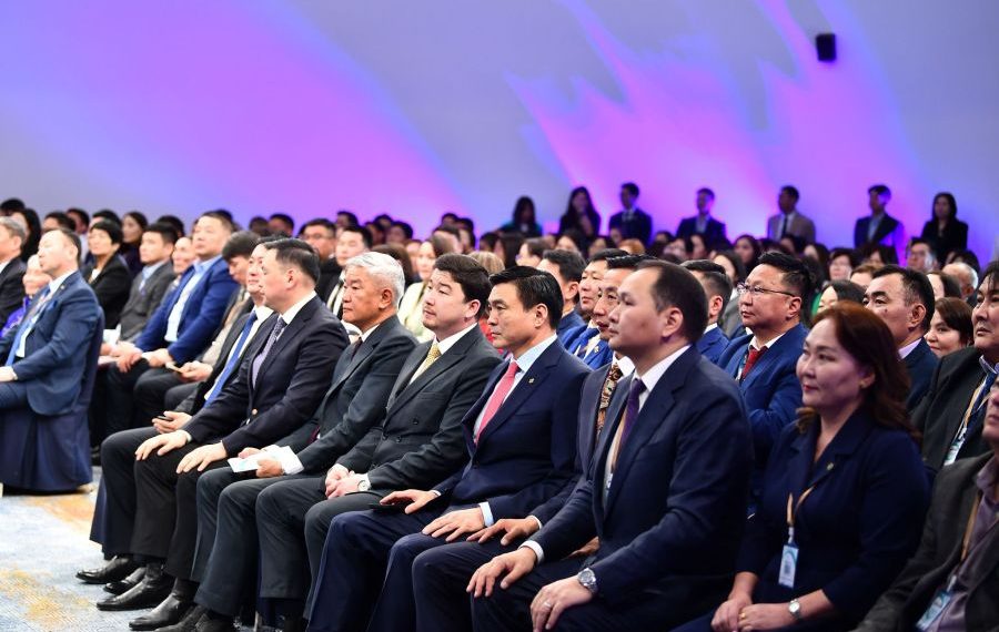 Д.Амарбаясгалан: Хамгийн хямд үнийн стандарт хэрэгжүүлдэг байдлыг хална