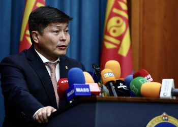 Х.Нямбаатар: Мөрдөн шалгах ажиллагаанаас оргон зайлсан хүмүүсийн дансыг царцаана