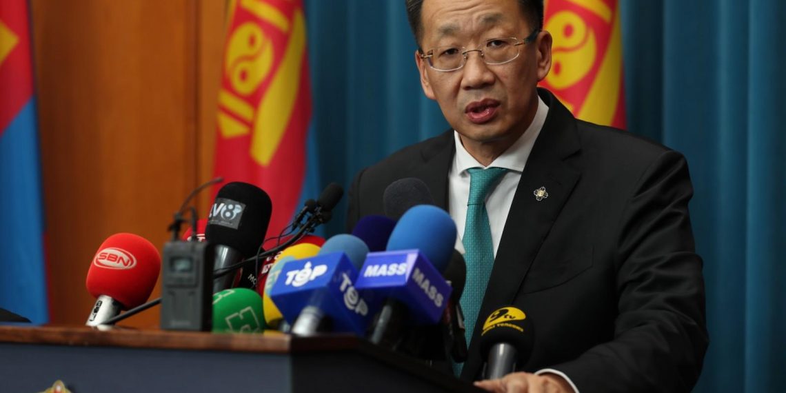 “Оюутан цэрэг” хөтөлбөрт хамрагдах оюутны тоог нэмж, 1500 болгов