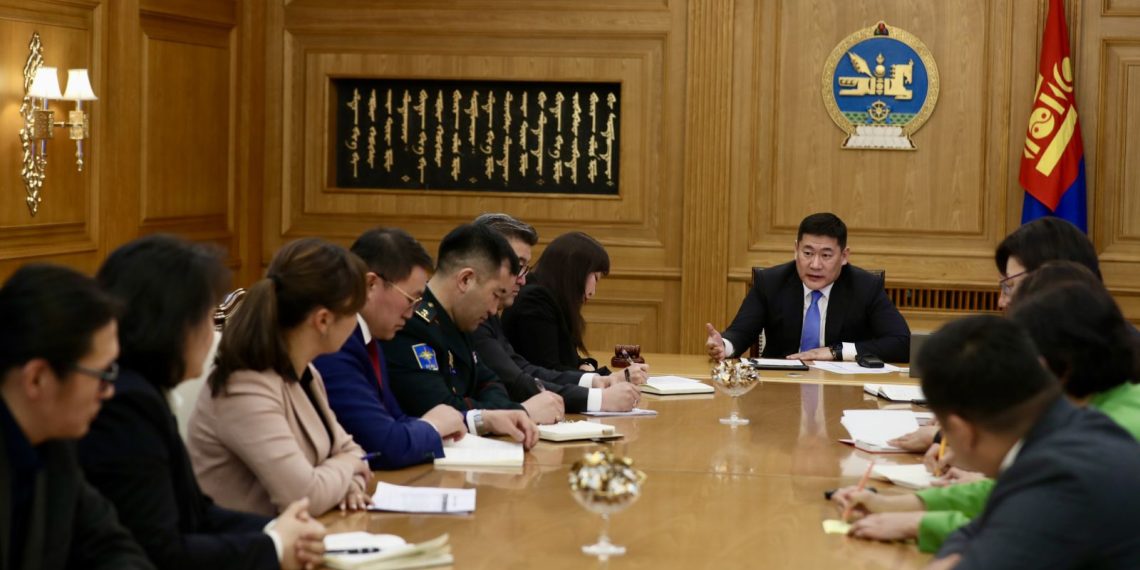 Төрийн албан хаагчдыг чадавхжуулах, урт хугацааны хөгжлийн бодлогыг таниулах төсөл хэрэгжүүлнэ