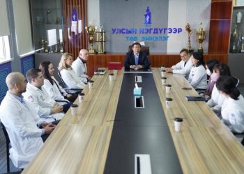 Олон улсын баг 28 өвчтөнд үнэ төлбөргүй мэс засал хийжээ