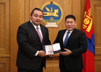 Ерөнхий сайд Л.Оюун-Эрдэнэ сумогийн их аварга, Какурюу М.Анандыг хүлээн авч уулзлаа