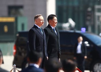 Монгол Улсын Ерөнхийлөгч У.Хүрэлсүх хүндэт зочноо угтан авлаа