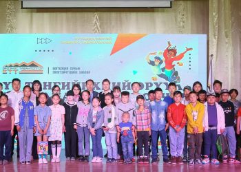 ЭТТ: “Үе тэнгийнхний эрүүл харилцаа – Эерэг орчин” сэдэвт хэлэлцүүлэг зохион байгуулав