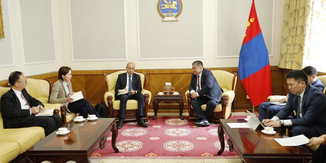 Сангийн яамны ТНБД Ж.Ганбат ОУВС-аас шинээр томилогдох суурин төлөөлөгчтэй уулзлаа