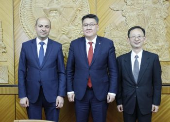 Монголд суух ОУВС-гийн шинэ суурин төлөөлөгч танилцах айлчлал хийж байна