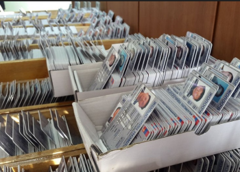 Жолоочийн үнэмлэхийн зарим мэдээллийг хасаж, өөрчлөлт оруулжээ