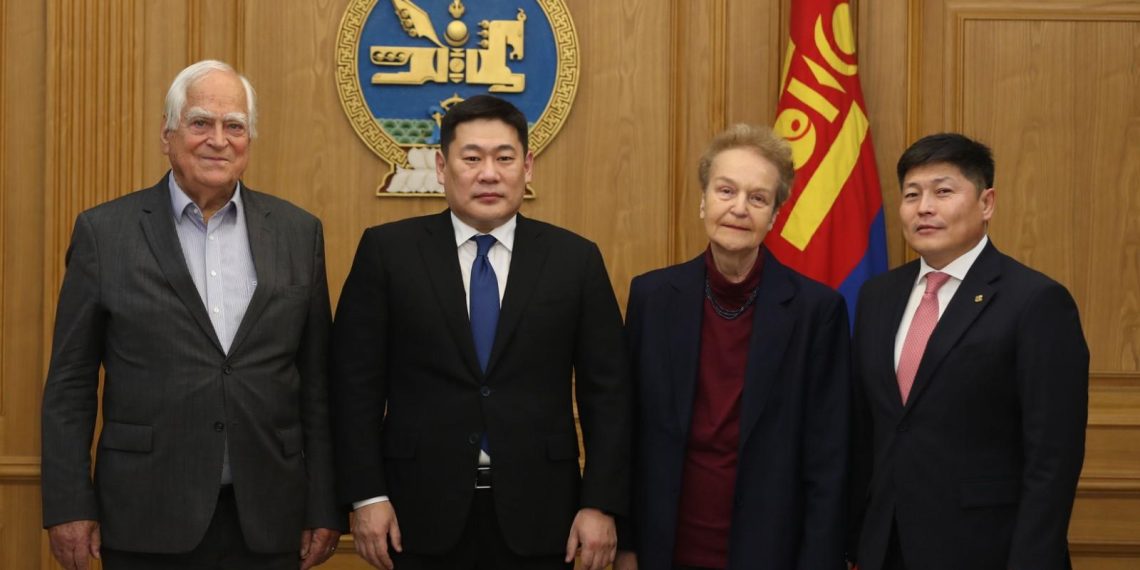 Монгол Улсын Засгийн газар авлигын эсрэг таван чиглэлээр идэвхтэй ажиллаж байгааг Транспэрэнси Интернэйшнлийн үүсгэн байгуулагч Петер Айген онцлов