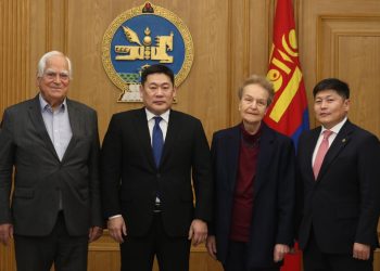 Монгол Улсын Засгийн газар авлигын эсрэг таван чиглэлээр идэвхтэй ажиллаж байгааг Транспэрэнси Интернэйшнлийн үүсгэн байгуулагч Петер Айген онцлов