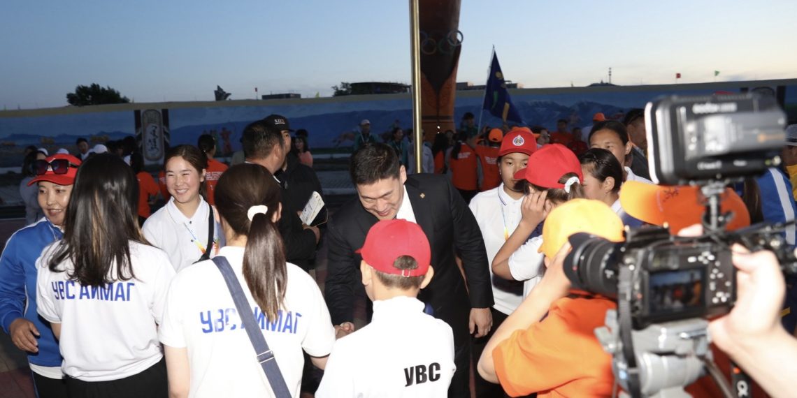 Ерөнхий сайд Л.Оюун-Эрдэнэ Монголын хүүхдийн спортын VII наадмын тамирчдад баяр хүргэж, амжилт хүслээ