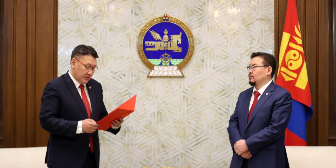 2023 оны төсвийн тухай хуульд өөрчлөлт оруулах тухай хуулийн төслийг УИХ-д өргөн барилаа