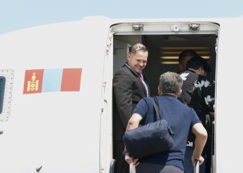 “МИАТ” ТӨХК орон нутгийн найман чиглэлд тогтмол нислэг үйлдэж эхэллээ