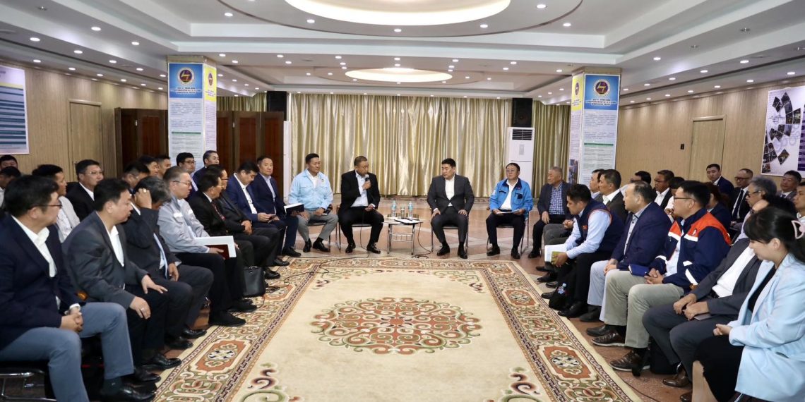 Ерөнхий сайд Л. Оюун-Эрдэнэ: Эрчим хүчний салбарт онцгой анхаарна