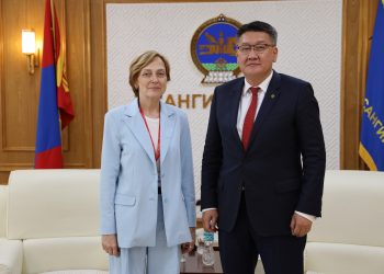 Сангийн сайд Б.Жавхлан Европын сэргээн босголт хөгжлийн банкны төлөөлөгч нарыг хүлээн авч уулзлаа