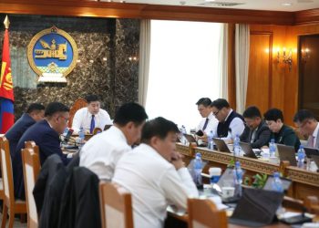 Засгийн газрын хуралдаанаар ирэх оны төсвийн тухай хуулийн төслийг хэлэлцэж байна