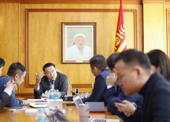 Хүүхдийн эсрэг хүчирхийлэл, Гэр бүлийн тухай хуультай холбоотой багц асуудлыг Засгийн газрын хуралдаанаар хэлэлцэнэ