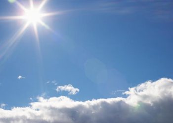 Ихэнх нутгаар 10-15 градус дулаан байна