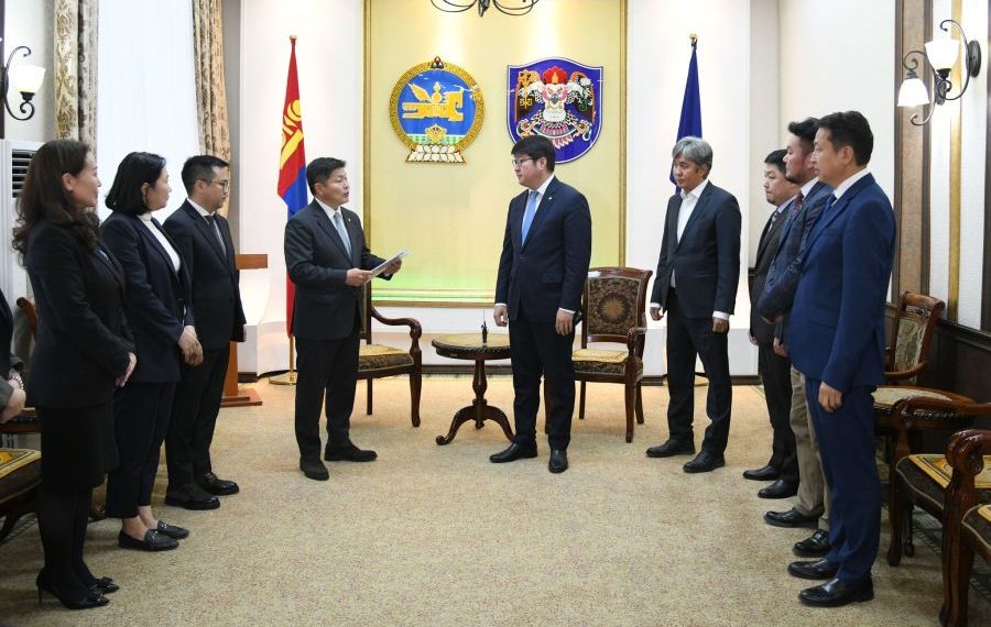 Нийслэлийн 2023 оны төсвийн тодотголыг өргөн барилаа