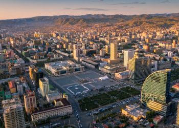 Арванхоёрдугаар сарын 15-наас төвийн зургаан дүүргийн Засаг дарга газар олгохгүй