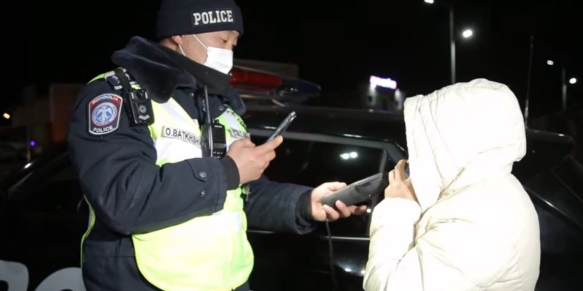 Согтуугаар тээврийн хэрэгсэл жолоодсон 72 зөрчил бүртгэгджээ