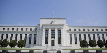 АНУ-ын Төв банк бодлогын хүүгээ хэвээр үлдээжээ