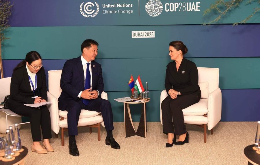 Унгар Улсын Ерөнхийлөгчийг Улаанбаатарт зохион байгуулагдах “Дэлхийн эмэгтэй манлайлагчдын чуулган”-д оролцохыг урив