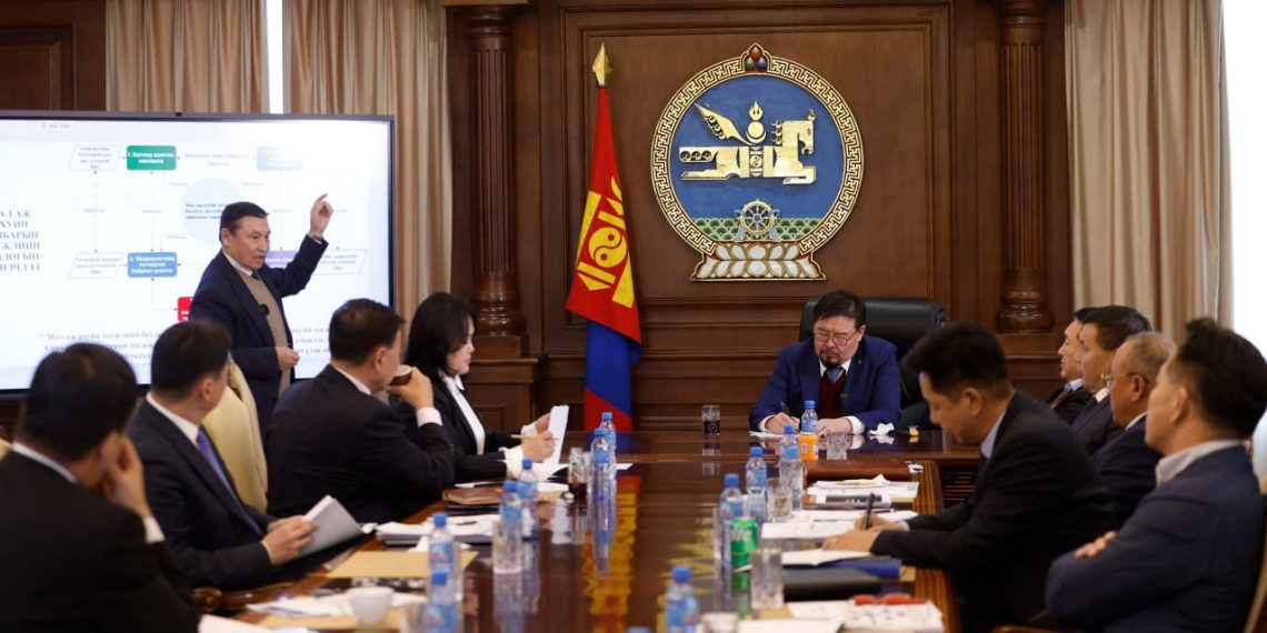 “МӨНХ-Шинэ хөдөөгийн сэргэлт” сэдэвт УИХ-ын гишүүд болон эрдэмтэн, судлаачид оролцсон уулзалт боллоо