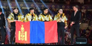 “IHC” баг дэлхийн аваргын цомыг хүртлээ