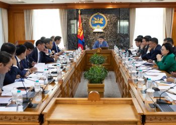 Ерөнхий сайд Л.Оюун-Эрдэнэ 100 хоногт хэрэгжүүлэх ажлын албан даалгавар гаргалаа