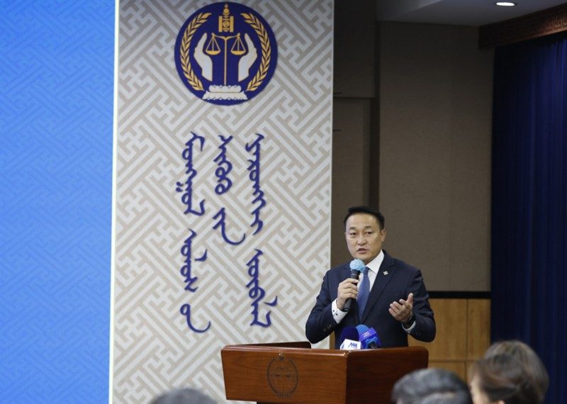 УИХ-ын дарга Д.Амарбаясгалан Шүүхийн ерөнхий зөвлөлд ажиллаж байна