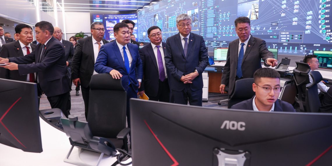 Гашуунсухайт-Ганц мод боомтын хил холболтыг эрчимжүүлэхээр “Чайна Энержи” группийн удирдлагатай тохиролцлоо