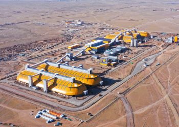 “Эрдэнэс Тавантолгой” ХК-ийн Нүүрс баяжуулах үйлдвэр коксжих нүүрс болон эрчим хүчний нүүрс үйлдвэрлэж байна