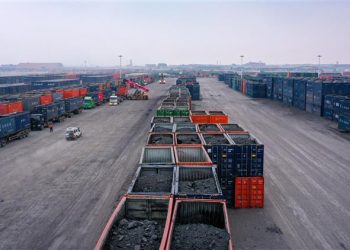 “Эрдэнэс Тавантолгой” ХК хоёр удаагийн цахим арилжаагаар 384 мянган тонн 1/3 коксжих нүүрс арилжлаа