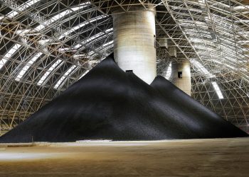 “Эрдэнэс Тавантолгой” ХК хоёр удаагийн цахим арилжаагаар 384 мянган тонн 1/3 коксжих нүүрс арилжлаа