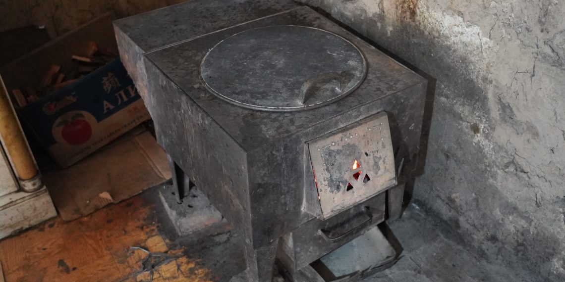 Гэр хорооллын 196 мянга гаруй айл өрх, аж ахуйн нэгж байгууллагын галлагааны аюулгүй байдалд нэгдсэн шалгалт хийж байна