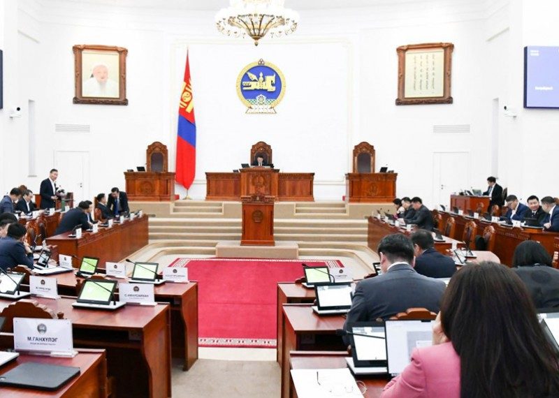 Цөмийн энергийн тухай хуульд заасны дагуу хөрөнгө оруулагчтай байгуулах хөрөнгө оруулалтын гэрээг зөвшилцөх дэгийн тухай хуулийн төслийг батлав