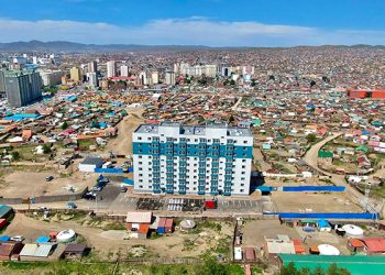 Улсын сургууль, цэцэрлэггүй 12 хороонд газрын асуудлыг шийдвэрлэв