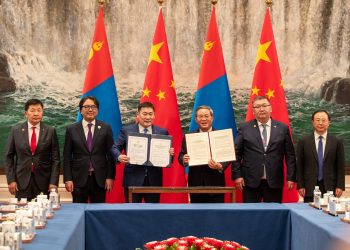 Ерөнхий сайд Л.Оюун-Эрдэнэ БНХАУ-ын Төрийн зөвлөлийн Ерөнхий сайд Ли Чянтай уулзлаа