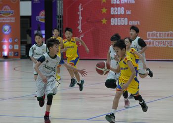 “Улаанбаатар лиг” сагсан бөмбөгийн тэмцээний шигшээ тоглолтууд үргэлжилж байна