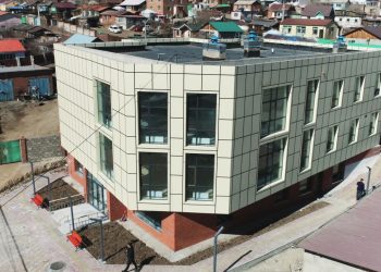 Чингэлтэй дүүргийн 17 дугаар хорооны цогцолбор барилгыг ашиглалтад орууллаа