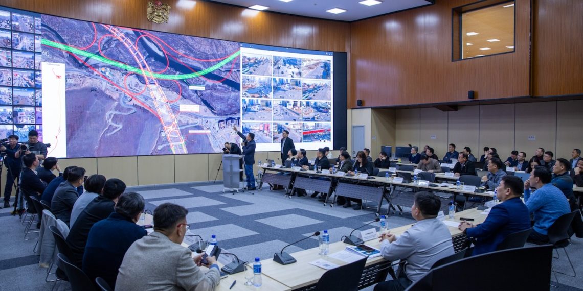 Л.Оюун-Эрдэнэ: Нийслэлийн тулгамдсан асуудлыг шийдвэрлэх ажлууд хавар, зуны турш тасралтгүй үргэлжлэх ёстой