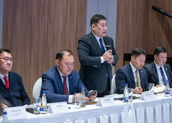 Эдийн засгийн хөгжлийн зөвлөл татварын багц хууль, нийгмийн даатгалын шинэчлэлийг хэлэлцлээ