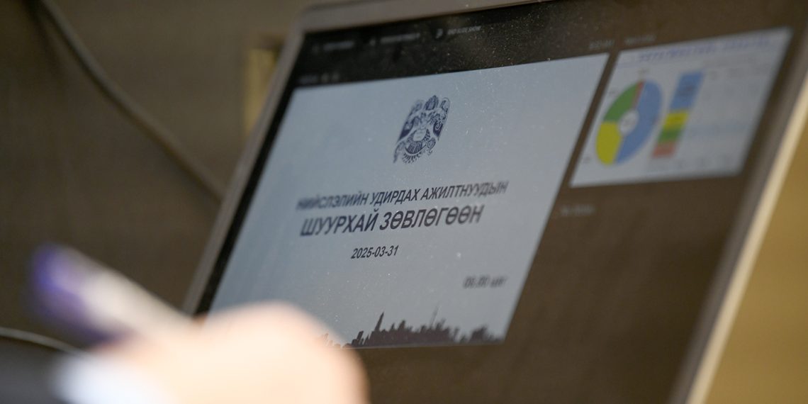 Нийтийн эзэмшлийн талбайг хашаалсан автомашины зогсоолыг чөлөөлөх, ТҮЦ, гарааш буулгах ажлыг эрчимжүүлэх үүрэг өглөө