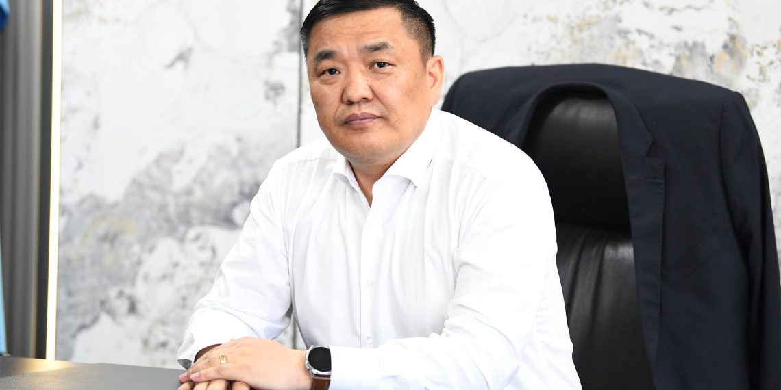 Б.Мөнхбат: Урт цагааны цэцэрлэгт хүрээлэнгийн үйлчилгээний барилгад жуулчдад зориулсан мэдээллийн танхим, үндэсний үйлдвэрлэгчдэд зориулсан үйлчилгээний талбай байна